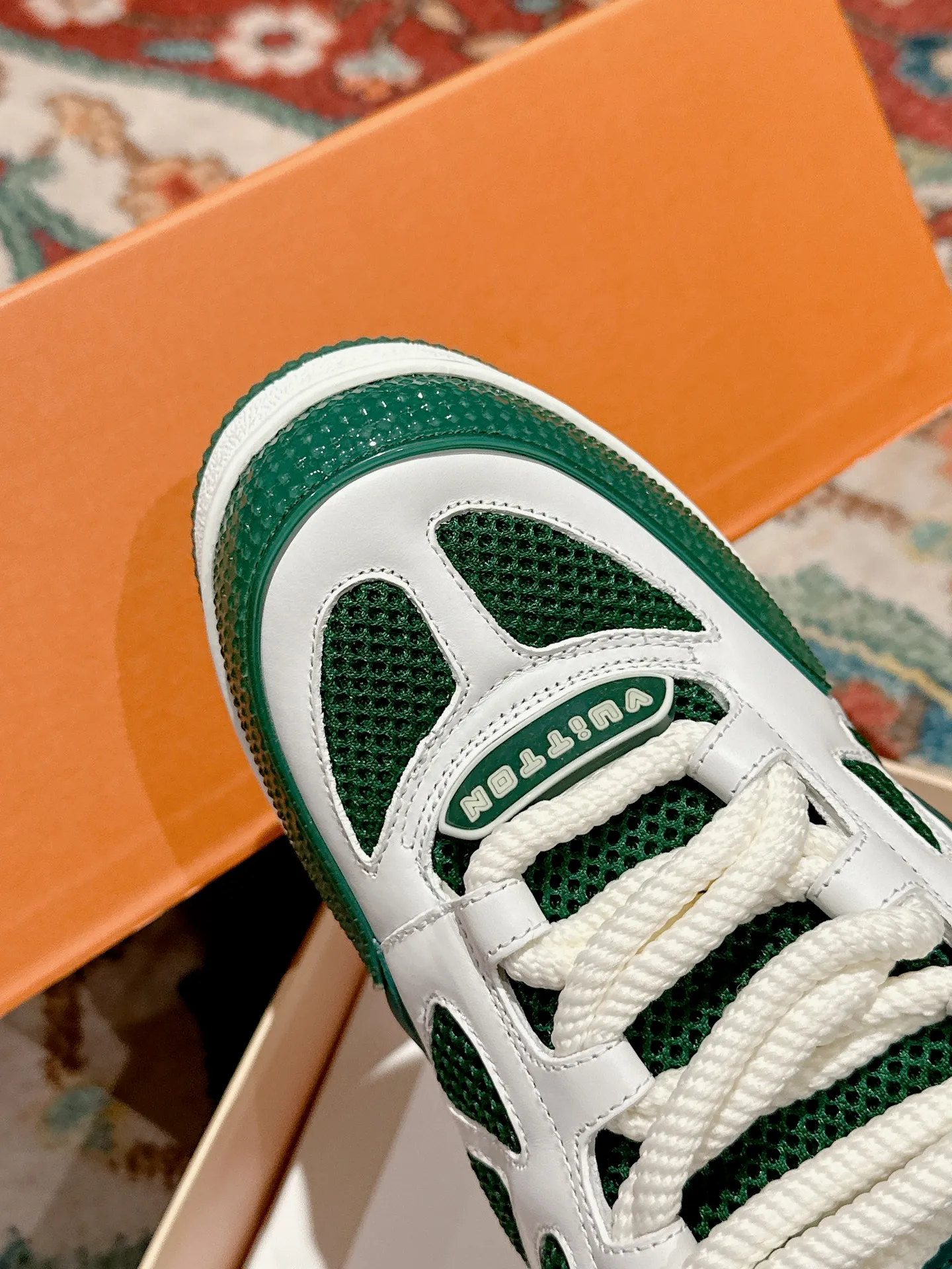 👟👟Ex-factory price 800👟👟 Louis Vuiton·Louis Vuitton🍀 🍀 LV Skate series bread shoes-skateboard shoes-basketball shoes-casual sports shoes top version🔝original purchase, development and production👍🏻[Fireworks] LV Skate has continued The View professional skateboard shoes since 2020. This style continues the fat version of the 90s. Designers added playful touches such as an open mesh tongue and exaggerated laces that pay homage to Axion, es and DC. Unlike your typical skate shoe, this LVSK8 sneaker is made from nubuck leather with TPU trim and Monogram texture. Finally, there are the logos on the heel and tongue as well as the floral pattern on the side. ☑️ Fabric: Original customized first-layer cowhide + breathable mesh ☑️ Lining: Original imported breathable mesh ☑️ Size: Female 35-40 Male 39-44 (Female 40, Male 45.46 customized, non-refundable)